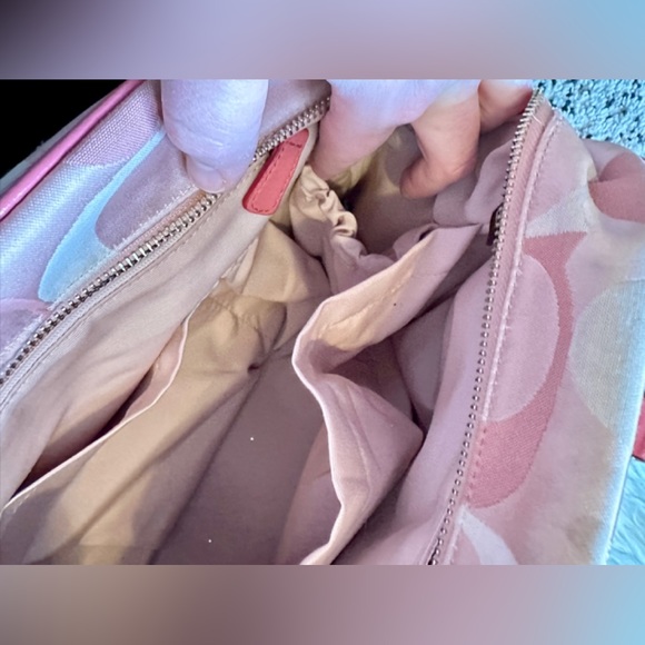 *sold*  Rare Coach Barbie Pink Heritage Purse - Picture 6 of 13